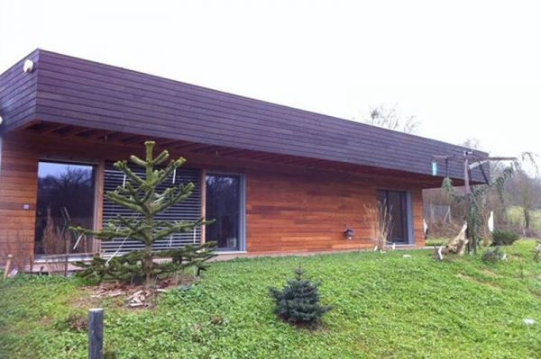 Maison en bois à Saint-Pierre-de-Chandieu (69)